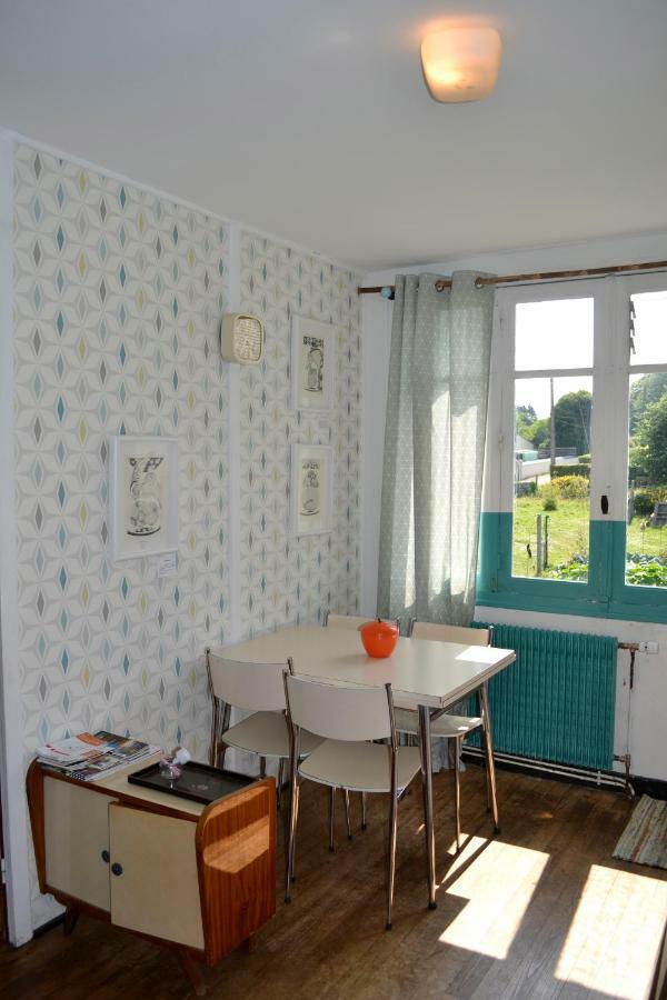 Ty La Poussed " La Maison Aux Oiseaux" Apartman Guiscriff Kültér fotó